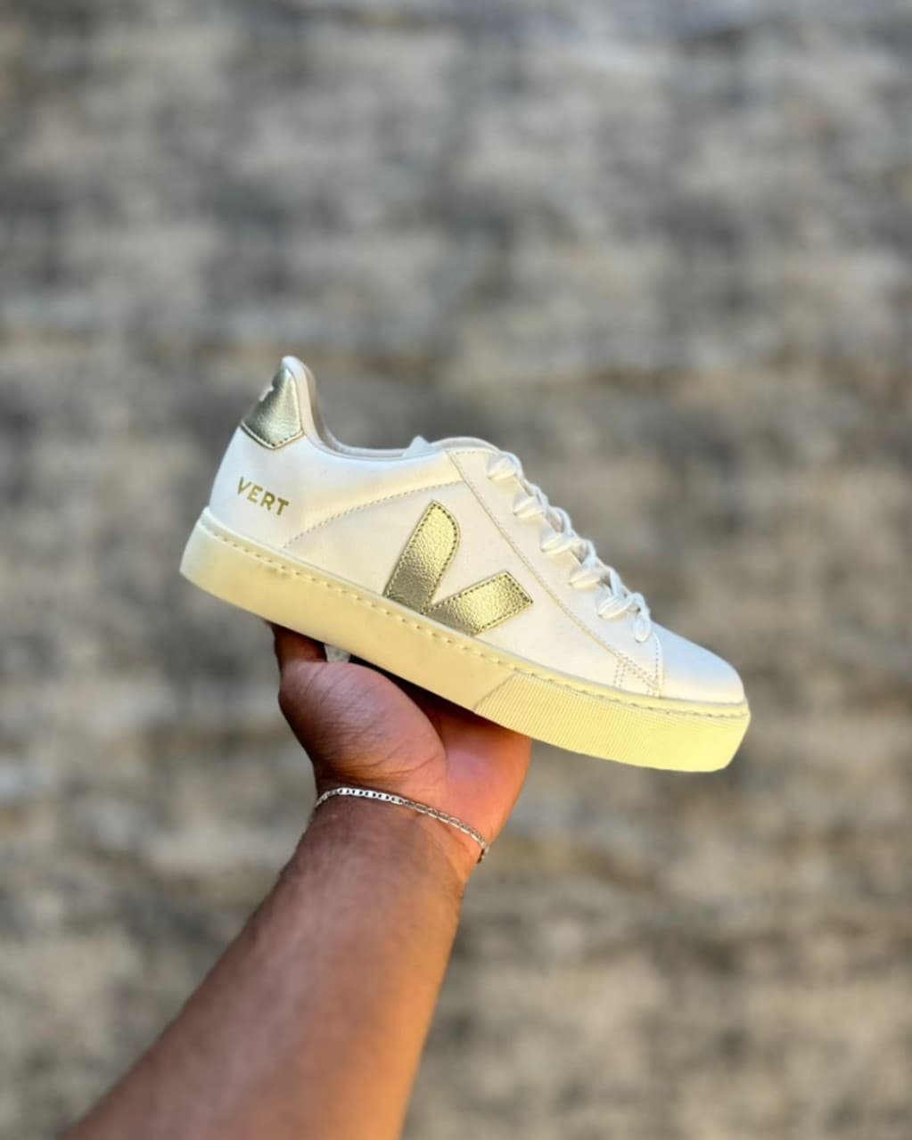TENIS VERT