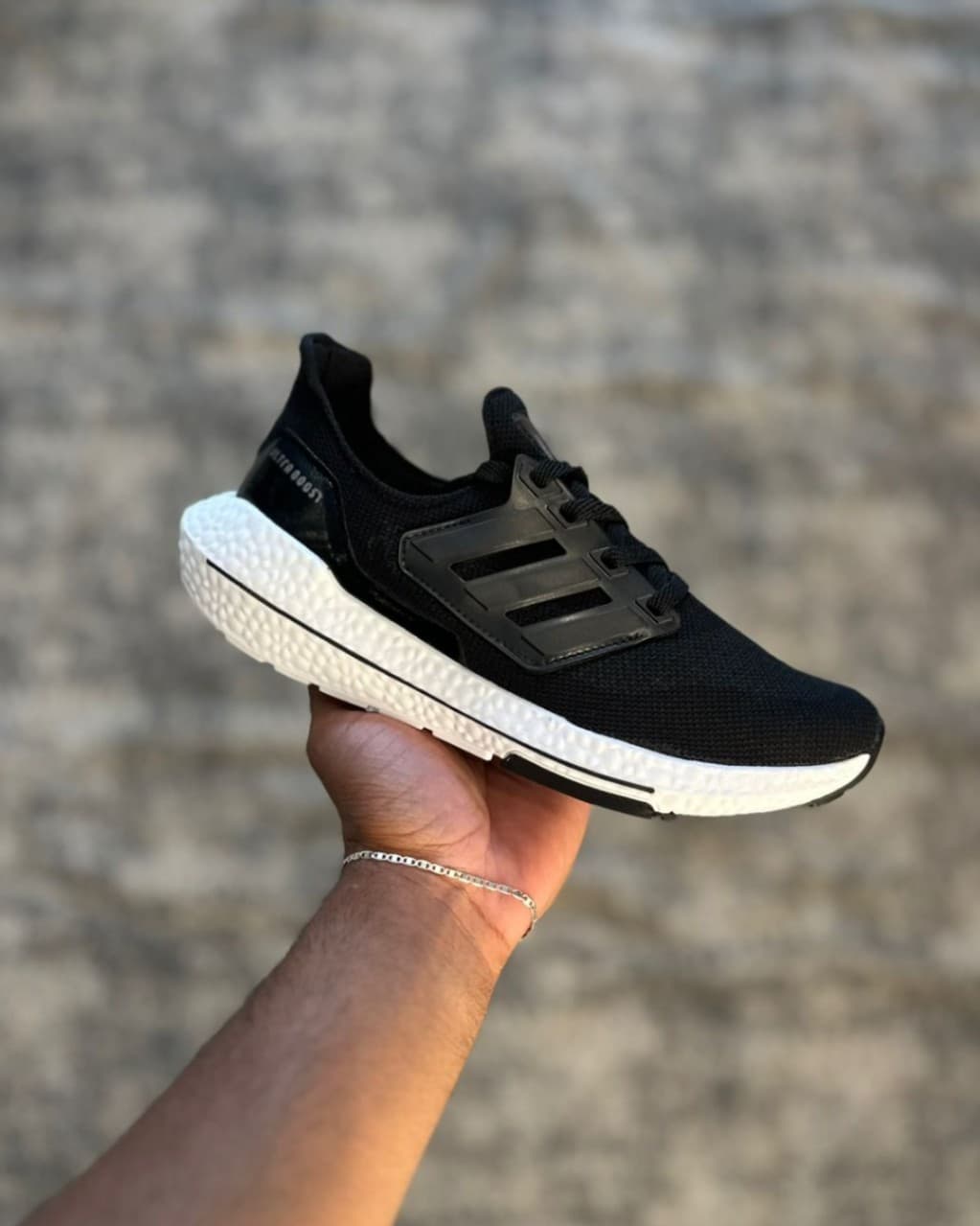 TENIS ADIDAS ULTRABOOST