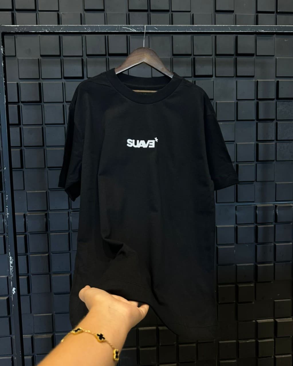 CAMISA OVERSIZED SUAVE BASICA