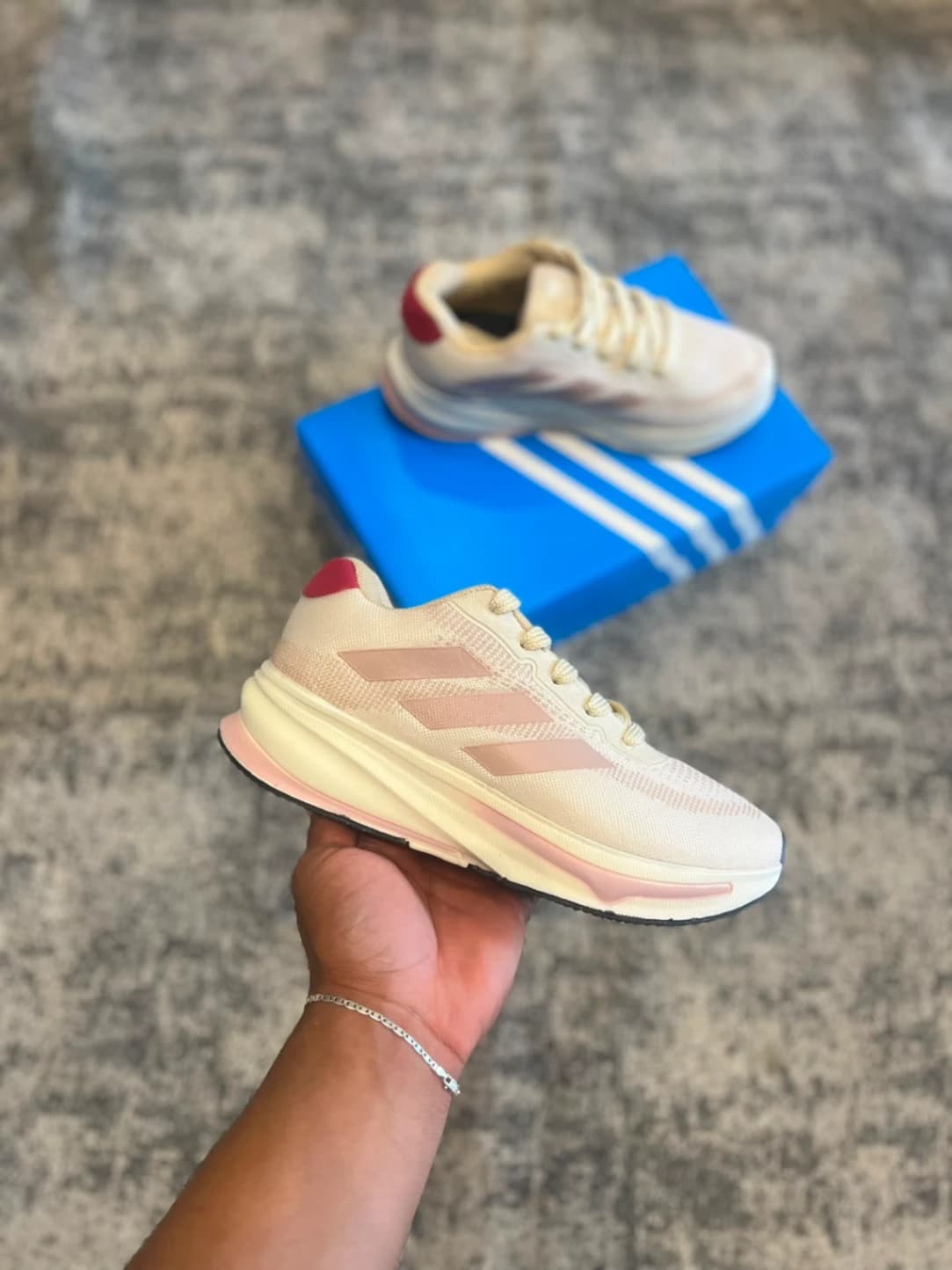 TENIS ADIDAS NOVA RISE - FEMININO