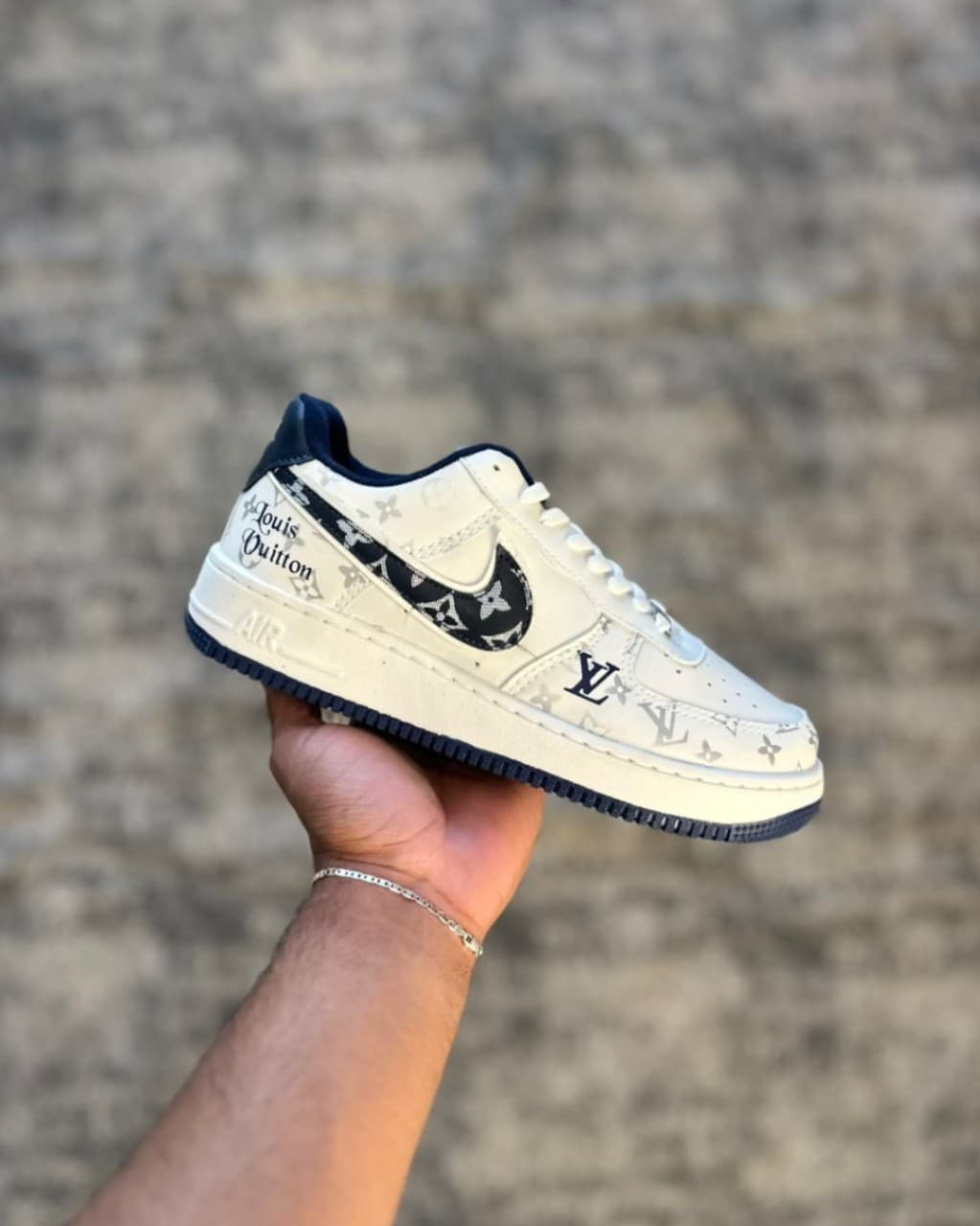 TENIS AIR FORCE 1 LOUIS VUITTON