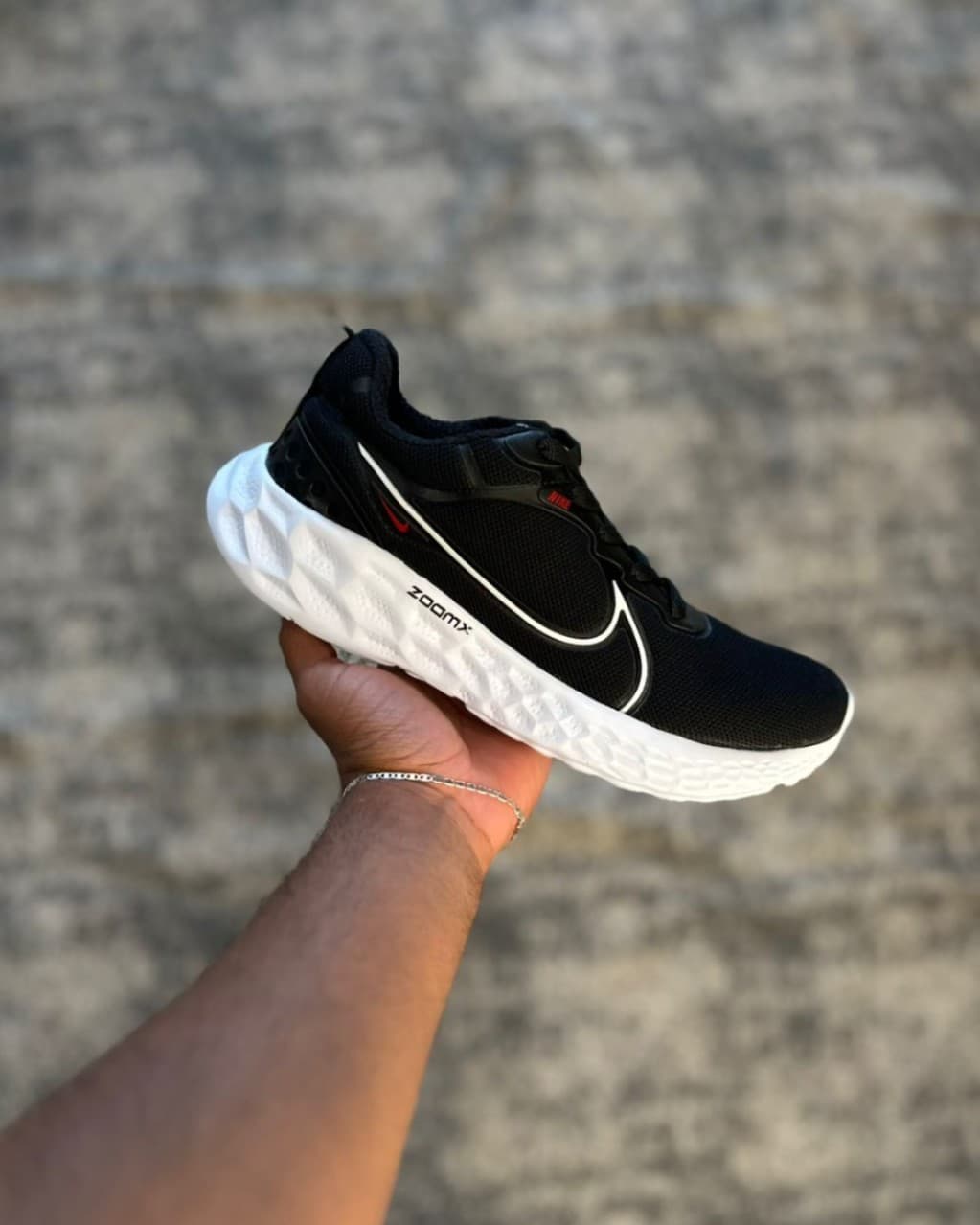 TENIS NIKE REACT