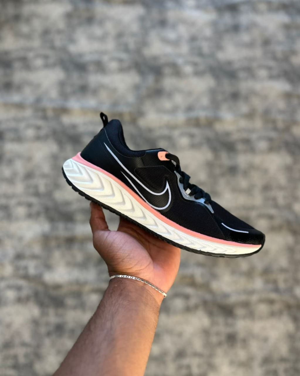 TENIS NIKE REACT 1 FEMININO