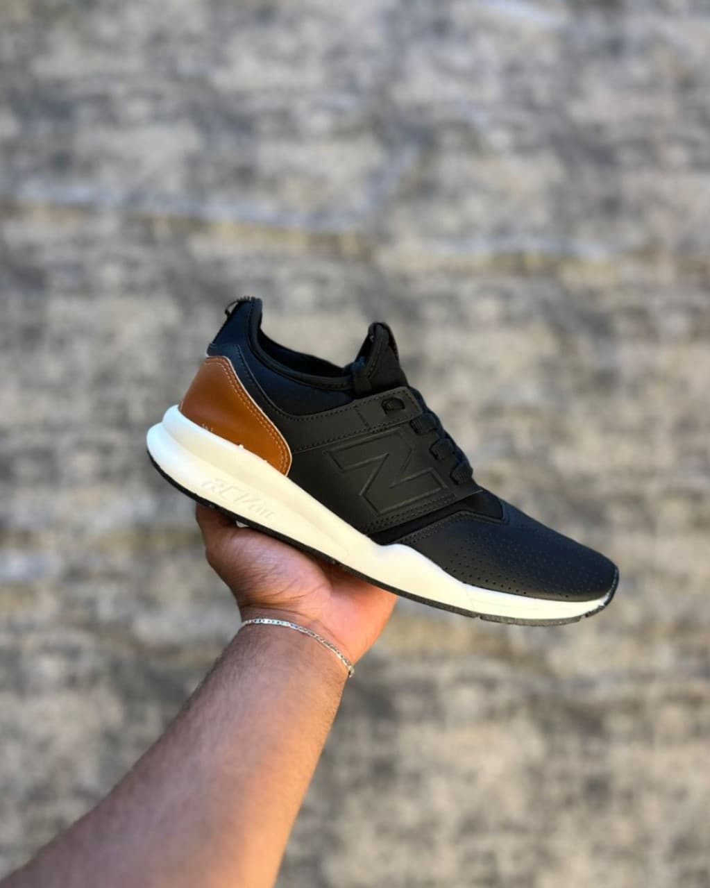 TENIS NEW BALANCE 247